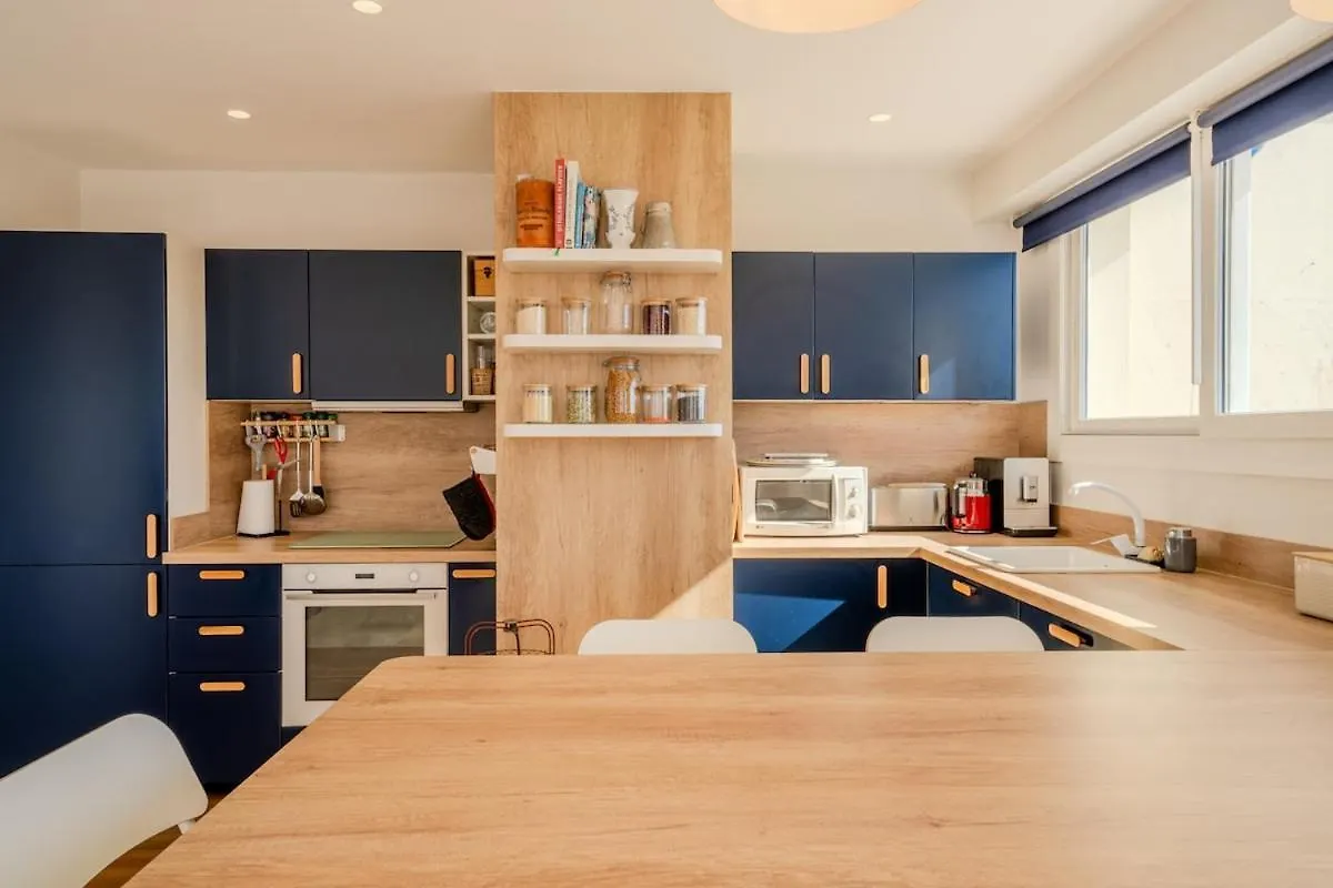 Appartement Avec Terrasse Et Vue Mer カンヌ フランス